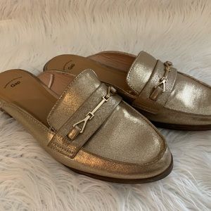 Gap gold mule